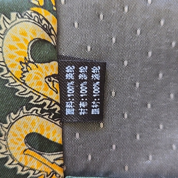 Chinese Dragon necktie - Picture 9 of 10